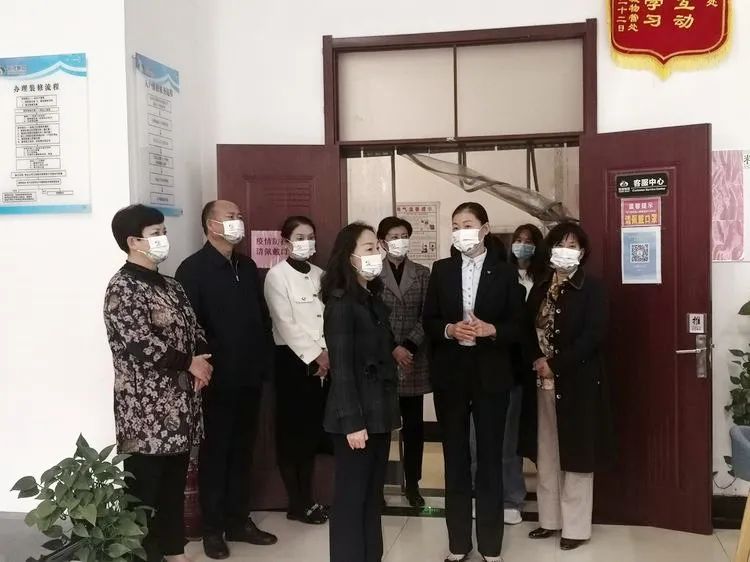 市妇联主席王敏莅临港湾新城调研儿童友好小区创建工作