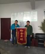 【山东银湾集团】拾金不昧好司机 传播社会正能量