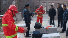 银湾集团｜物业专题：达驰•聚龙湾开展消防安全知识培训及应急演练