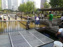 银湾集团|综合整治月专题：怡欣花园清洗小区景观池 家园干干净净