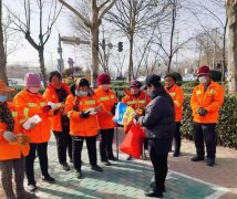 聊城分公司为一线作业人员发放防护用品，保障人员作业安全