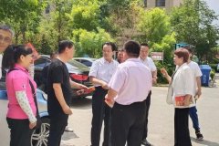 牡丹街道物业办王洪超一行到铂金湾观摩交流红色物业开展情况